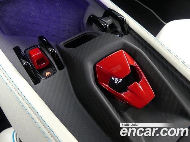 Lamborghini 레부엘토, 2025 9