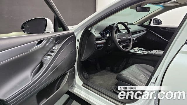 Genesis G80 (RG3) бензин 2.5 турбо AWD, 2023 11