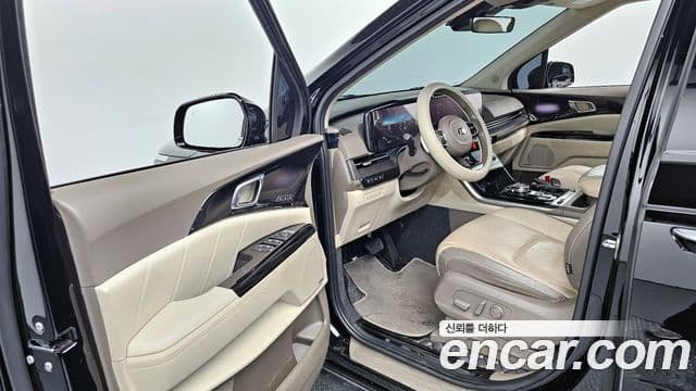 Kia Carnival 4세대 Signature, 2021 10