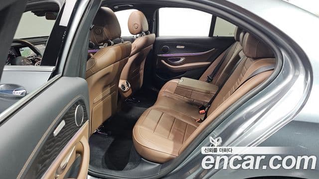 Mercedes-Benz E-класс W213 AMG Line, 2023 17