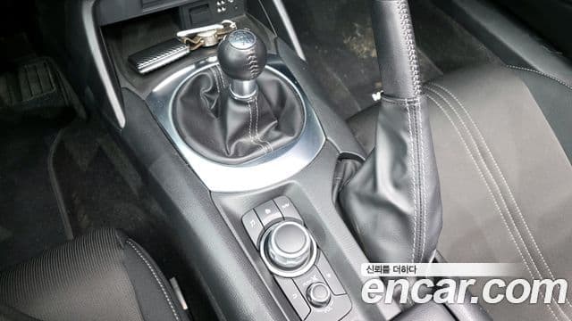 마쯔다 MX-5 MIATA, 2021 9