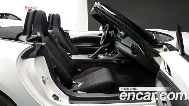 마쯔다 MX-5 MIATA, 2021 11