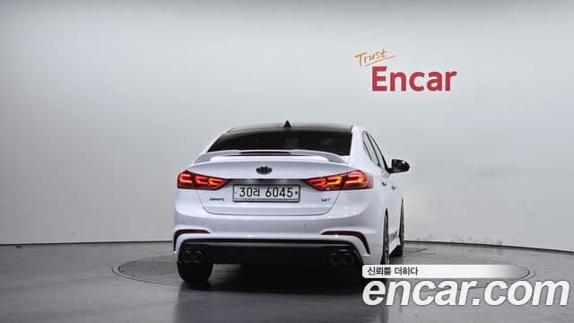 Hyundai Avante AD Extreme Selection, 2018 4