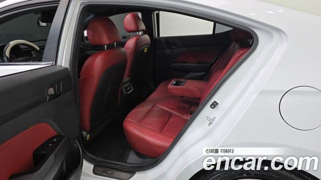 Hyundai Avante AD Extreme Selection, 2018 11