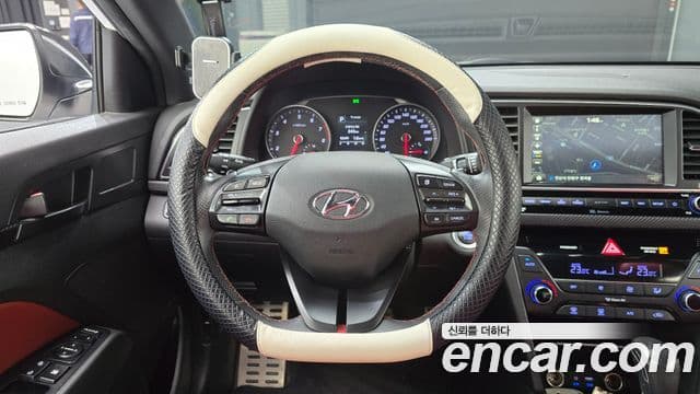 Hyundai Avante AD Extreme Selection, 2018 13