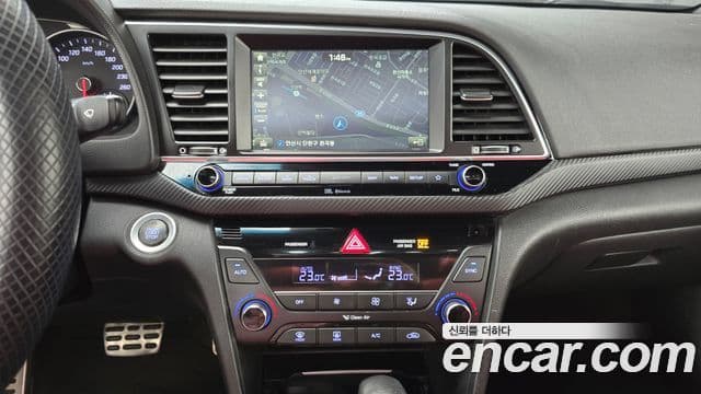 Hyundai Avante AD Extreme Selection, 2018 16