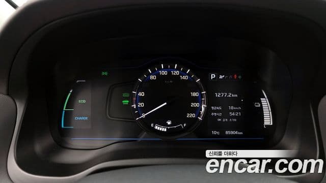 Hyundai Ioniq гибрид, 2017 8