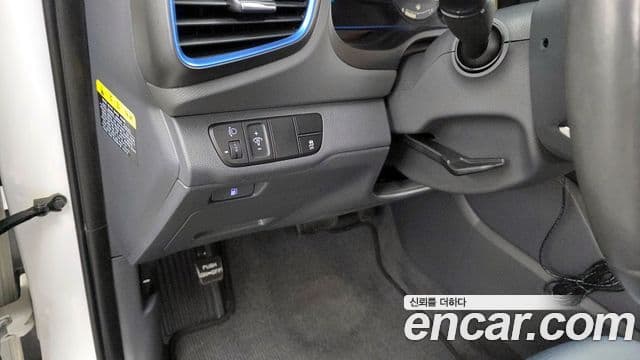 Hyundai Ioniq гибрид, 2017 18