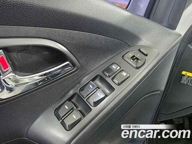 Hyundai Tucson ix Luxury, 2012 9