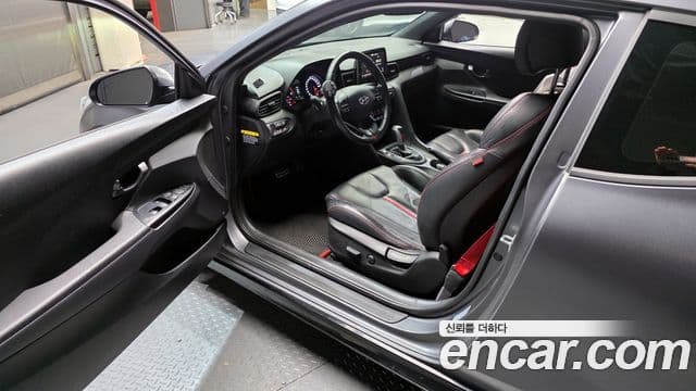 Hyundai Veloster (JS) Core, 2018 12