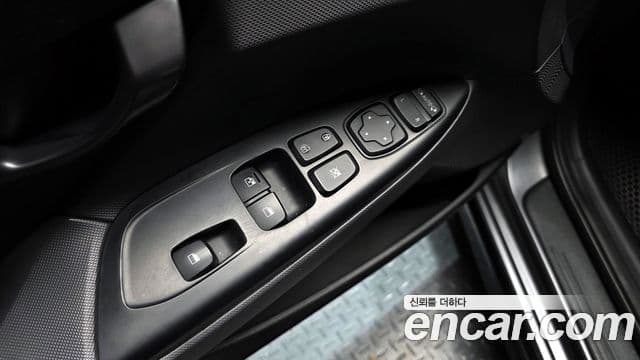 Hyundai Veloster (JS) Core, 2018 14