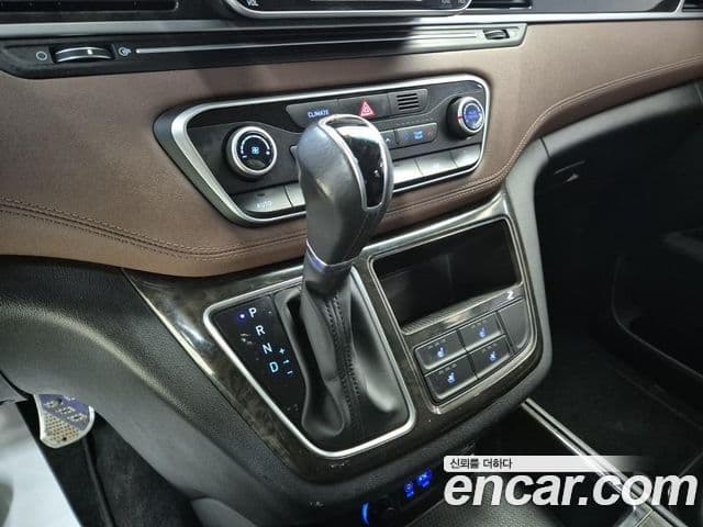 Hyundai The / новый New Grand Starex Exclusive, 2018 8