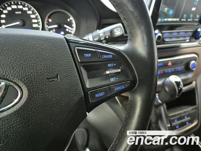 Hyundai The / новый New Grand Starex Exclusive, 2018 16