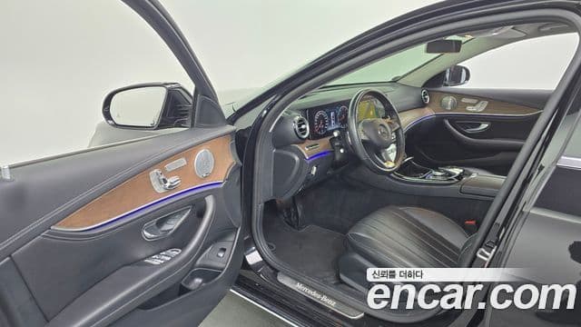 Mercedes-Benz E-класс W213 Exclusive, 2018 10