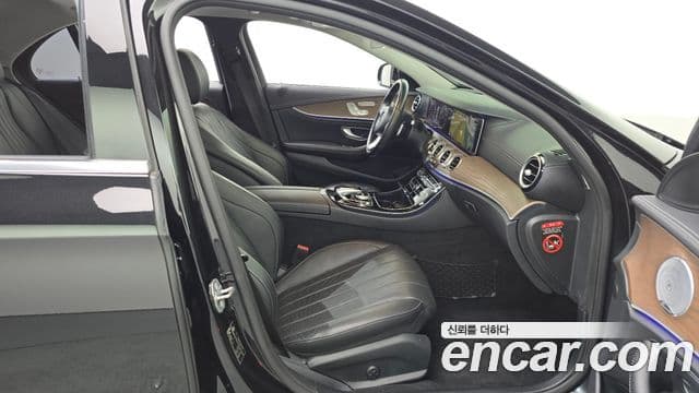 Mercedes-Benz E-класс W213 Exclusive, 2018 11