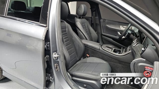 Mercedes-Benz E-класс W213 AMG Line, 2023 12