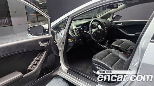 Kia The / новый New K3 E тип, 2016 11