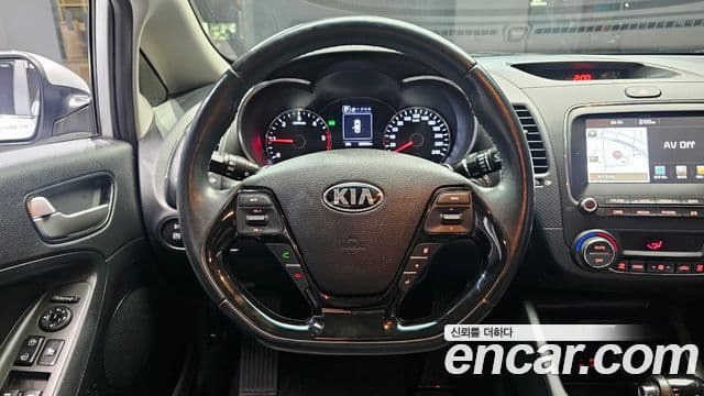 Kia The / новый New K3 E тип, 2016 13