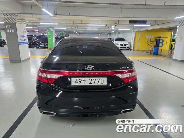 Hyundai Grandeur HG Modern, 2015 4