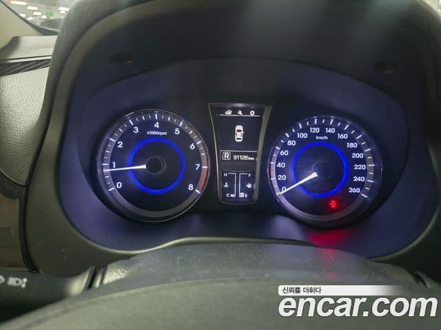 Hyundai Grandeur HG Modern, 2015 11