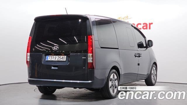 Hyundai Staria Modern, 2024 2