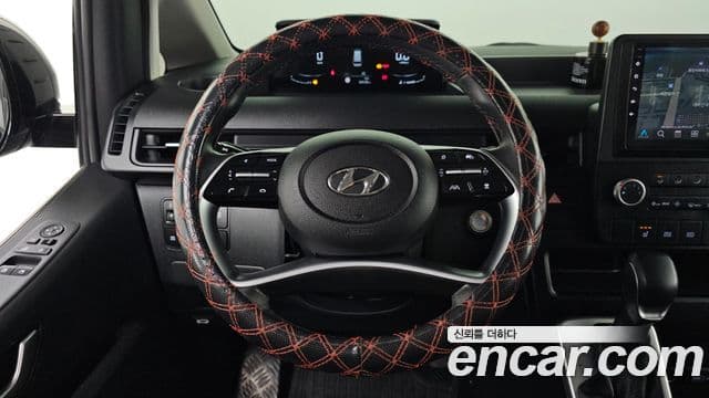 Hyundai Staria Modern, 2024 14
