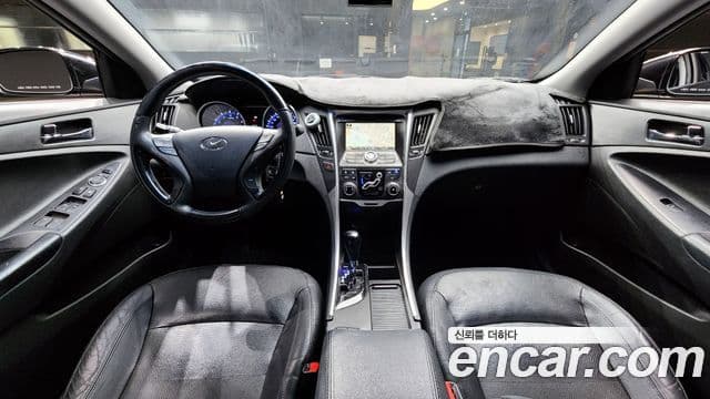 Hyundai YF Sonata LPI top, 2010 7