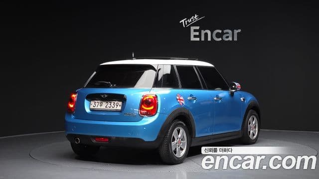 Mini Cooper D 3세대, 2016 2