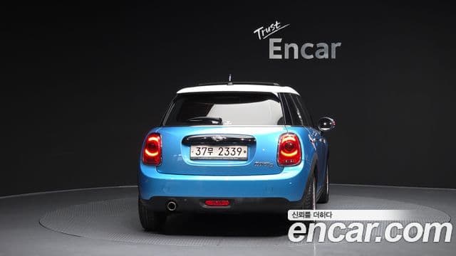 Mini Cooper D 3세대, 2016 4