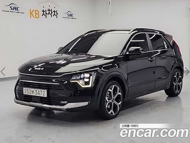 Kia D All New Niro Prestige, 2024 1