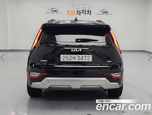 Kia D All New Niro Prestige, 2024 3