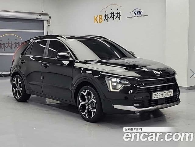 Kia D All New Niro Prestige, 2024 4