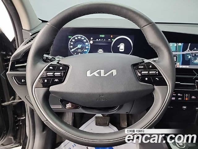 Kia D All New Niro Prestige, 2024 9