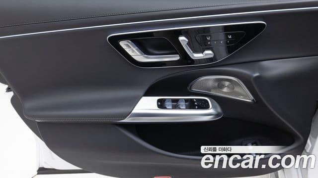 Mercedes-Benz E-класс W214 AMG E53e 4MATIC+, 2025 13