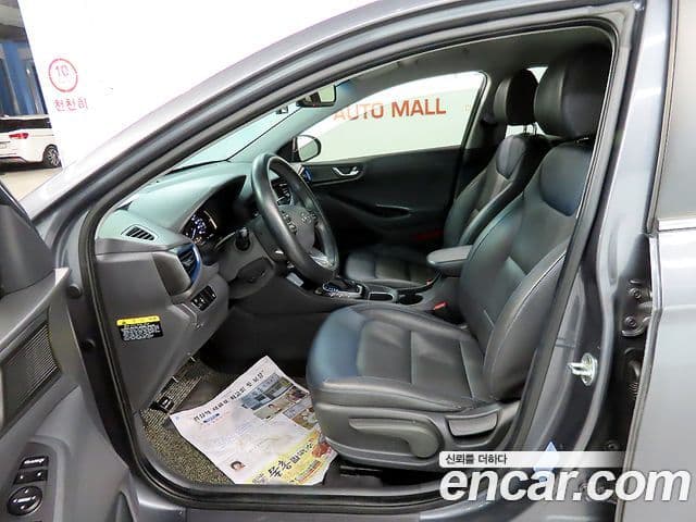 Hyundai Ioniq гибрид Plus, 2016 6