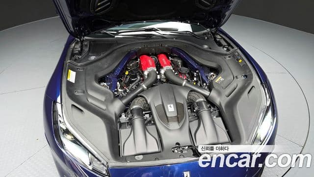 Ferrari 포르토피노 M 3.9 V8, 2023 6
