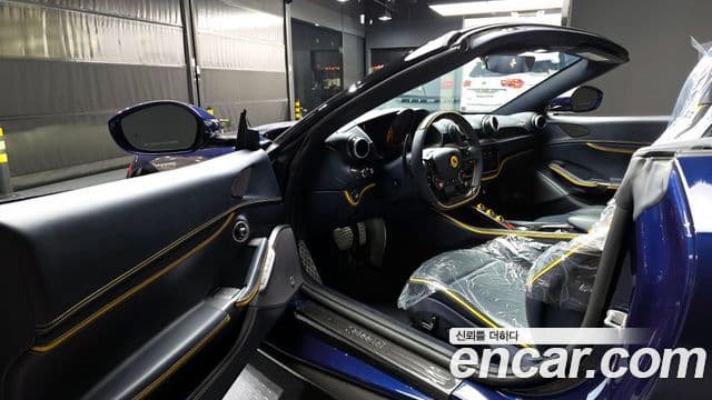 Ferrari 포르토피노 M 3.9 V8, 2023 10