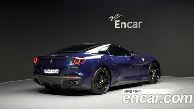 Ferrari 포르토피노 M 3.9 V8, 2023 20