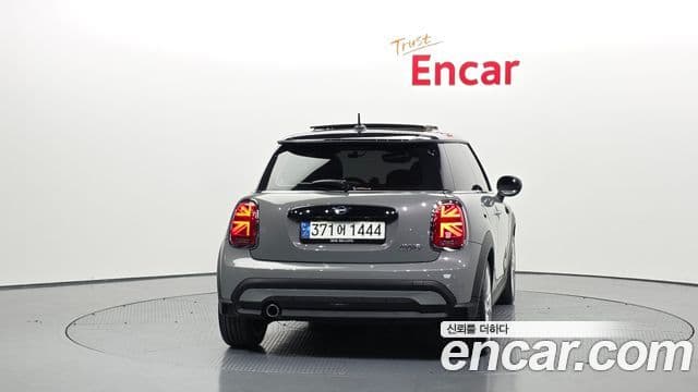 Mini Cooper 3세대, 2022 4