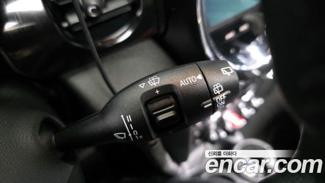 Mini Cooper 3세대, 2022 17