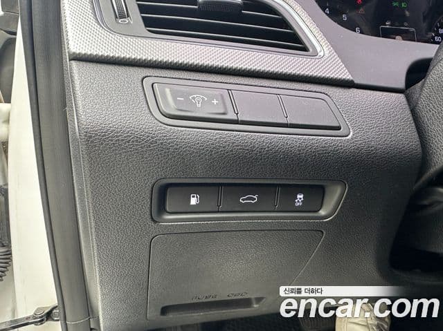 Hyundai LF Sonata Modern, 2015 13