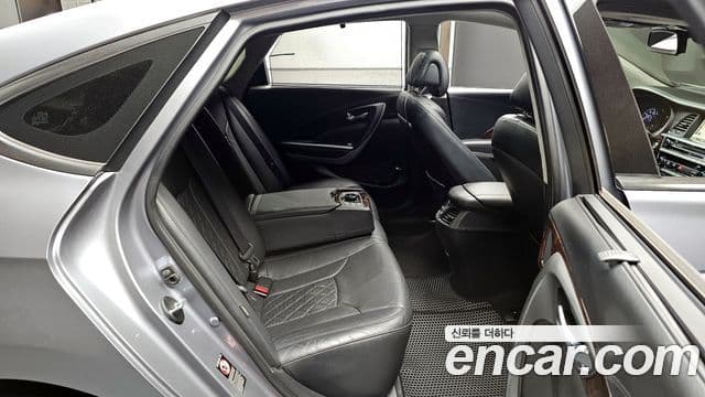 Hyundai Aslan Exclusive, 2016 11