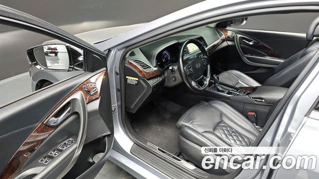 Hyundai Aslan Exclusive, 2016 12