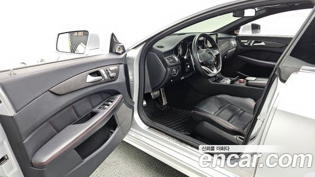 Mercedes-Benz CLS-класс W218 AMG Line, 2017 10