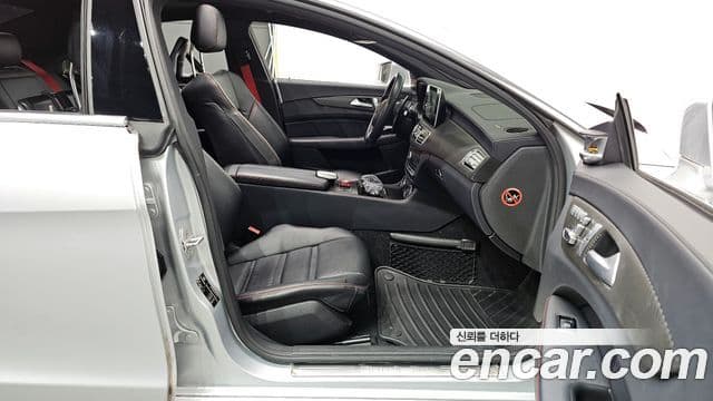 Mercedes-Benz CLS-класс W218 AMG Line, 2017 11