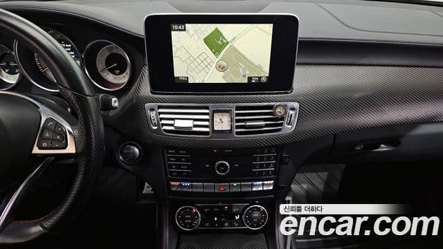 Mercedes-Benz CLS-класс W218 AMG Line, 2017 14