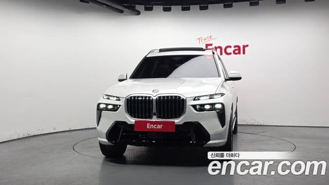 BMW X7 (G07) xDrive 40d M Sport 6인승, 2025 3