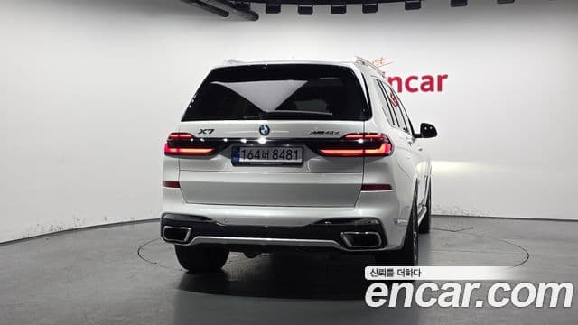 BMW X7 (G07) xDrive 40d M Sport 6인승, 2025 4