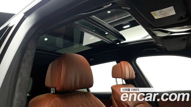 BMW X7 (G07) xDrive 40d M Sport 6인승, 2025 17