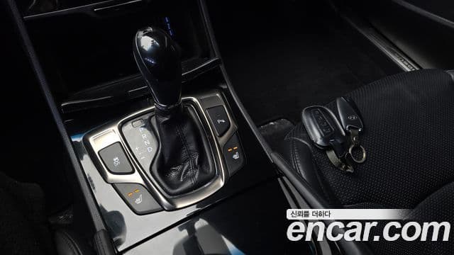 Hyundai Grandeur HG Luxury, 2012 9